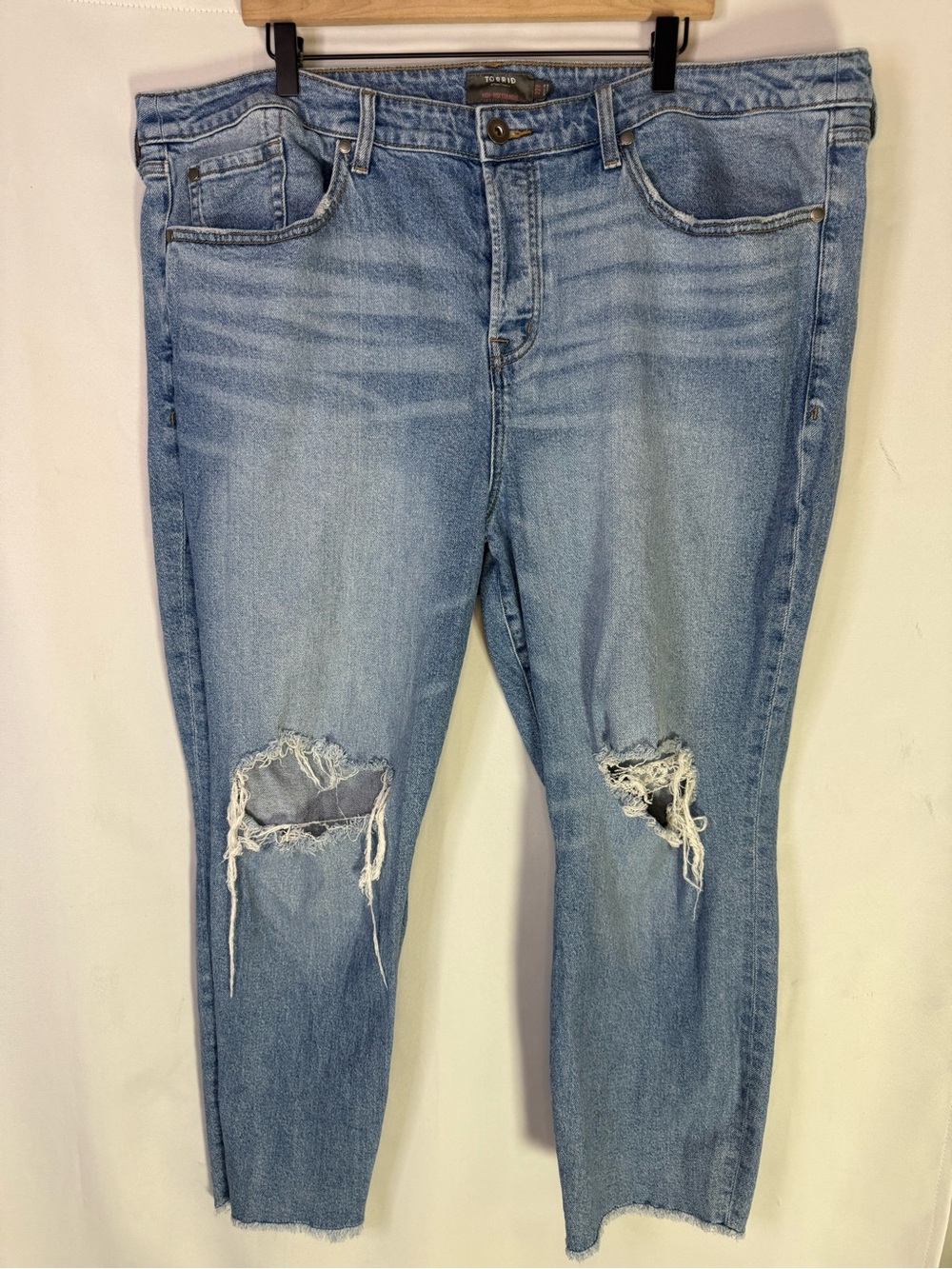 Torrid - High-Rise Straight Light Blue Distressed Women's Jeans - Size 22R